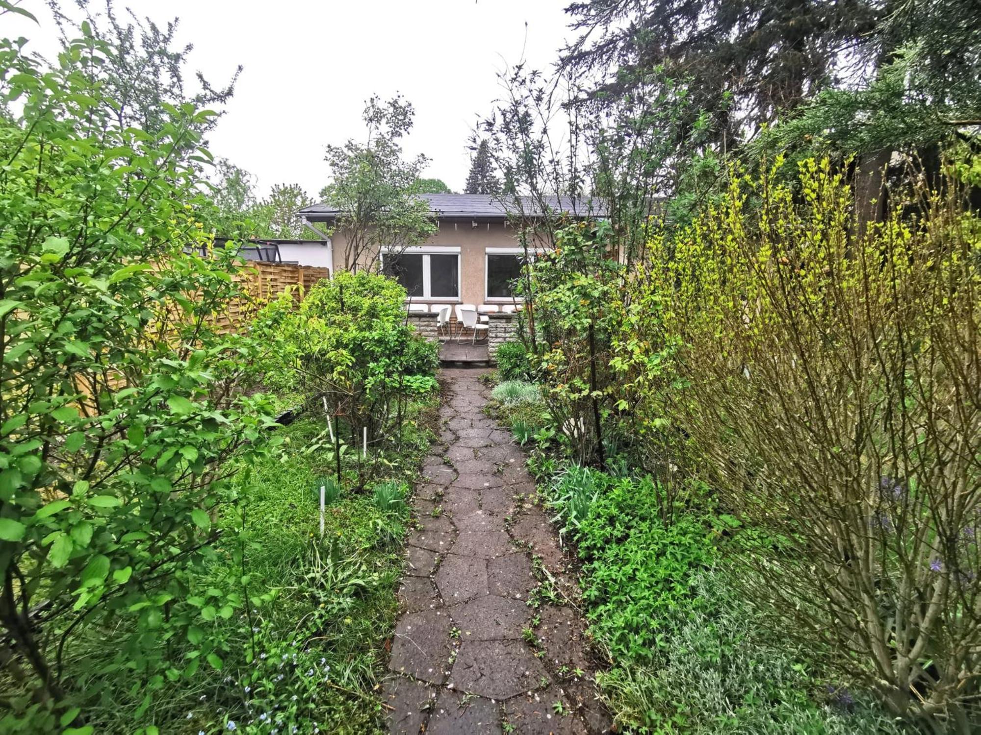 Monteur-haus Marat Biesdorf / Marzan / Hellersdorf Appartement *